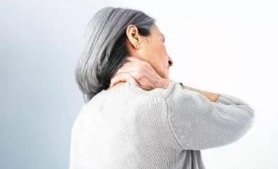 成都风湿病医院：风湿性关节炎对人体的危害
